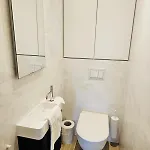 Stunning 2 Bedrooms With Private Terrace In * Lucembursko