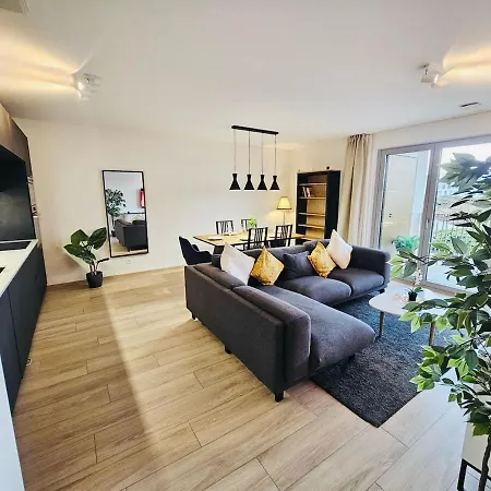 Apartment Stunning 2 Bedrooms With Private Terrace In *