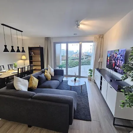 Stunning 2 Bedrooms With Private Terrace In *