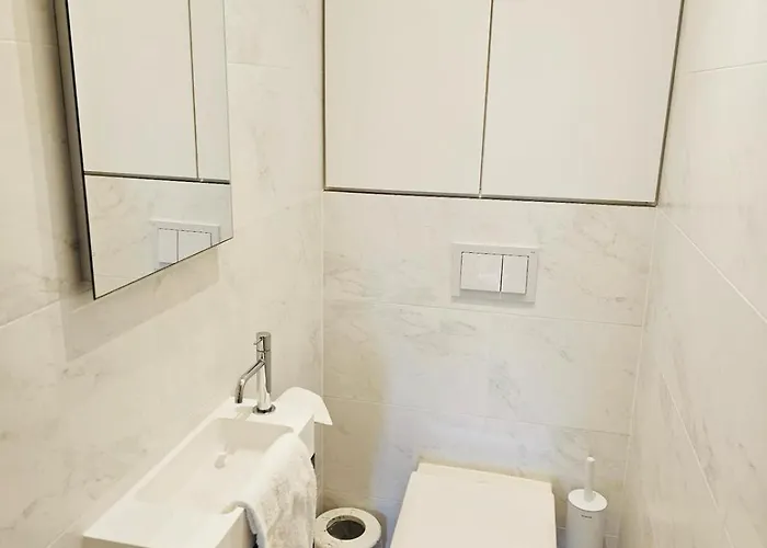 Stunning 2 Bedrooms With Private Terrace In * Luxemburgo