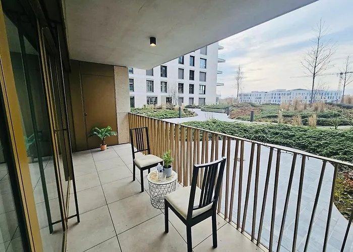 Stunning 2 Bedrooms With Private Terrace In
